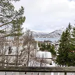 Charming Arctic L Amazing View L Apartman